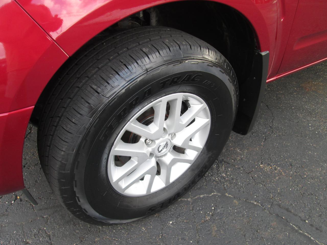 Nissan Frontier SV King Cab 4X4 V6 2020