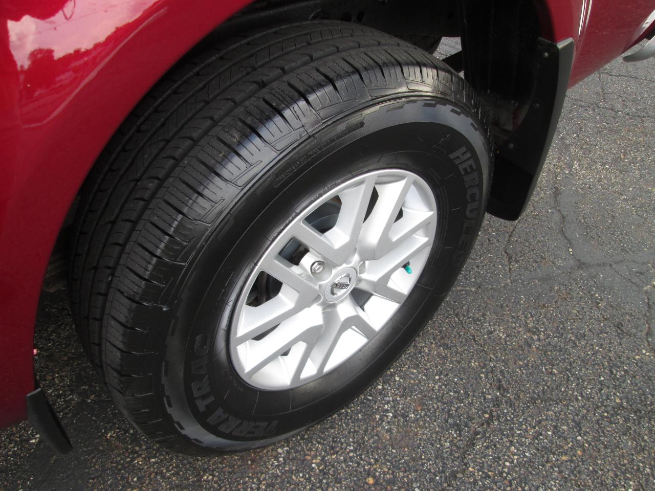 Nissan Frontier SV King Cab 4X4 V6 2020