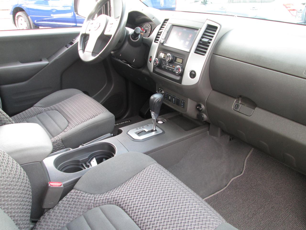 Nissan Frontier SV King Cab 4X4 V6 2020