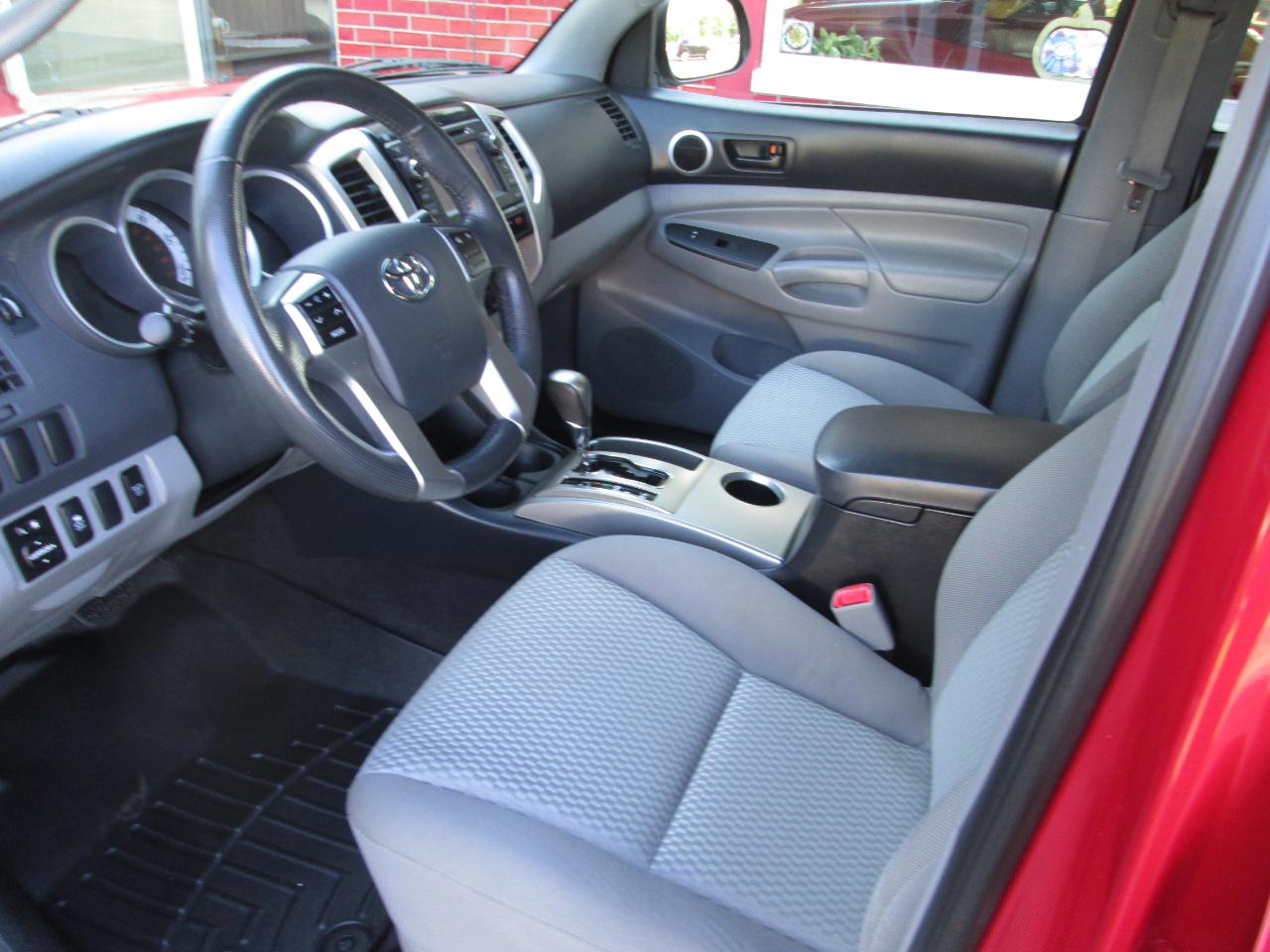 Toyota Tacoma SR5 Double Cab 4WD V6 2013