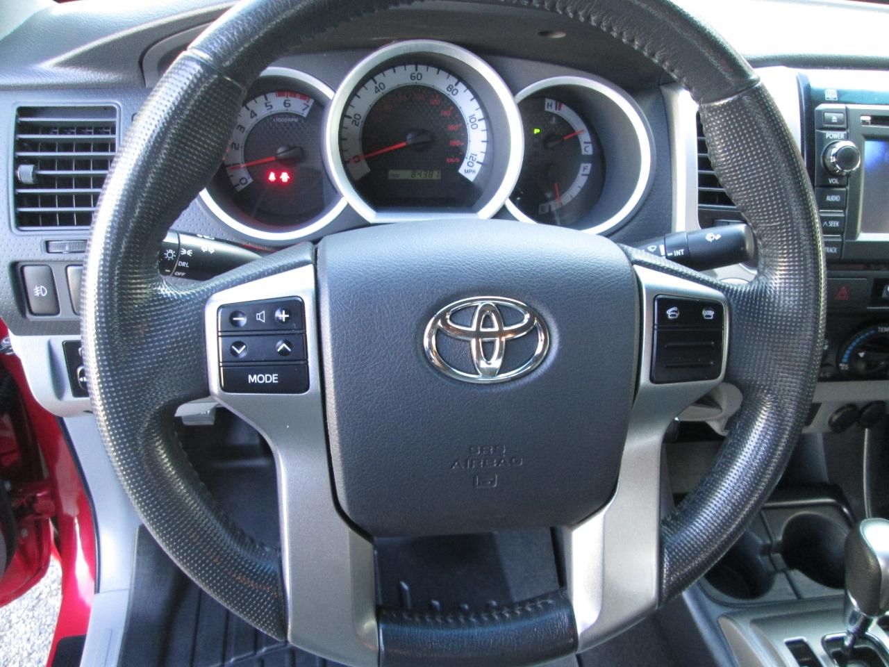 Toyota Tacoma SR5 Double Cab 4WD V6 2013