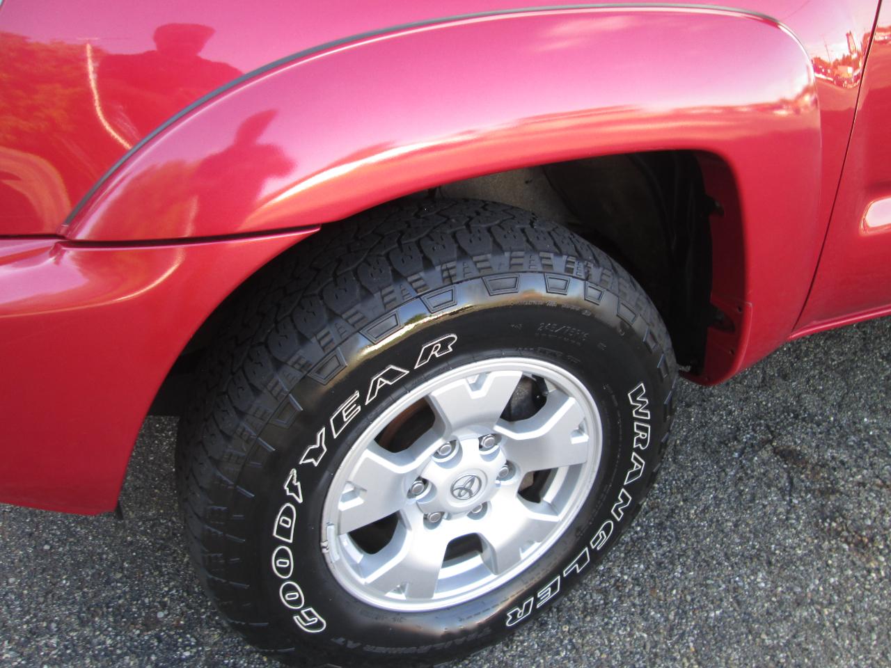 Toyota Tacoma SR5 Double Cab 4WD V6 2013