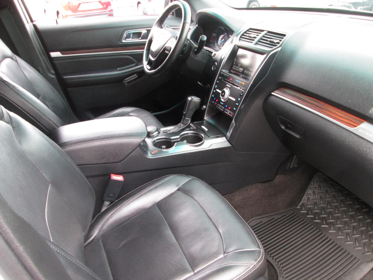 Ford Explorer Limited 4WD 2016
