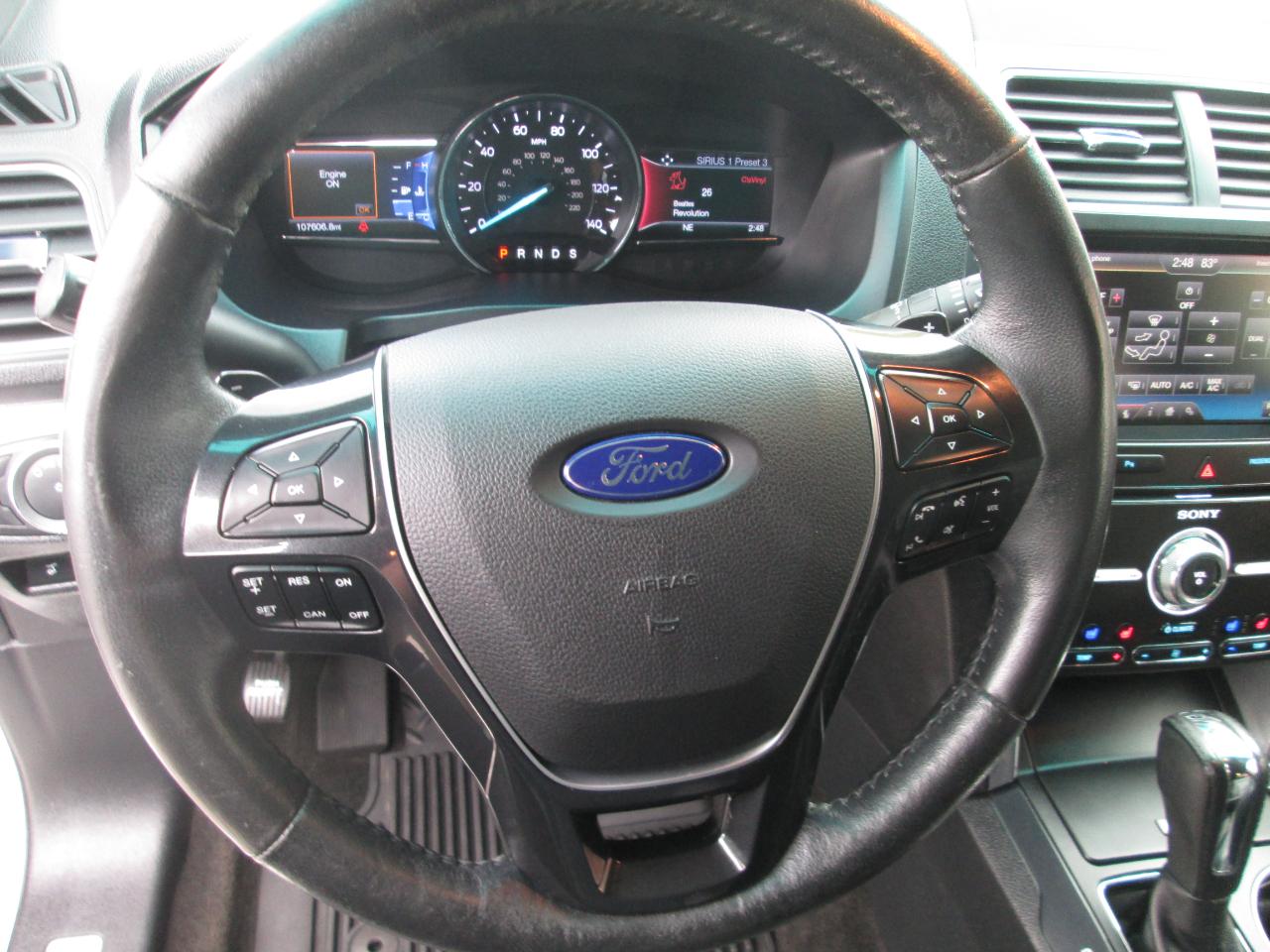 Ford Explorer Limited 4WD 2016