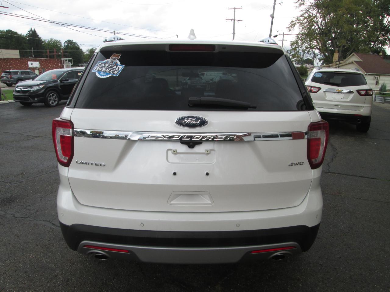 Ford Explorer Limited 4WD 2016