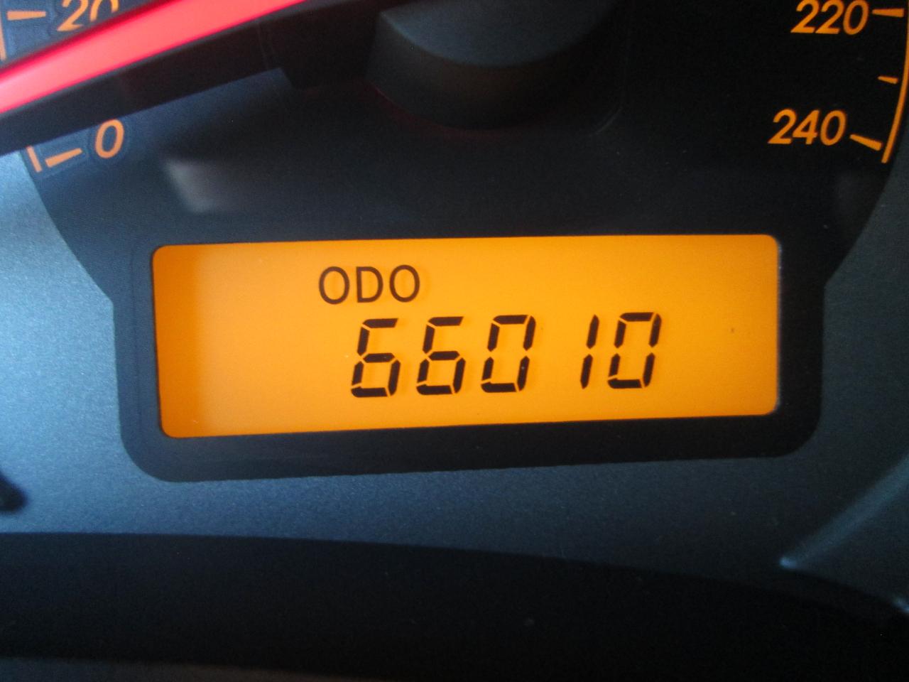 Toyota Corolla S 5-Speed MT 2010