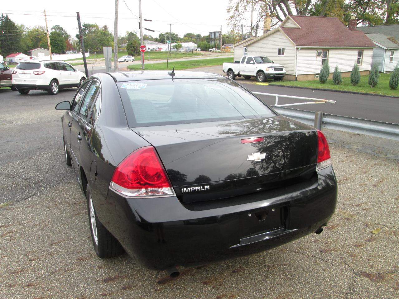 Chevrolet Impala photo 9