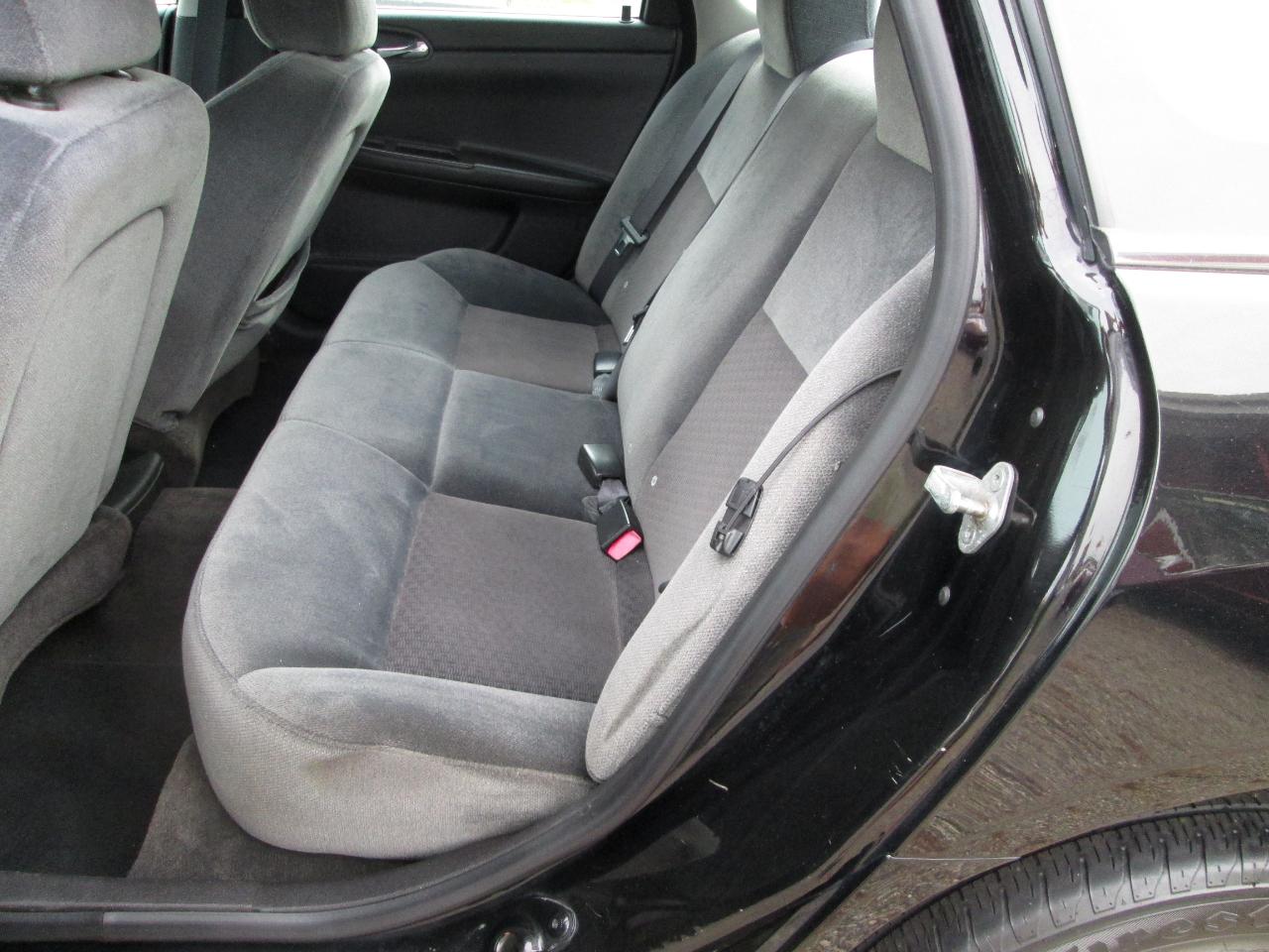 Chevrolet Impala photo 16