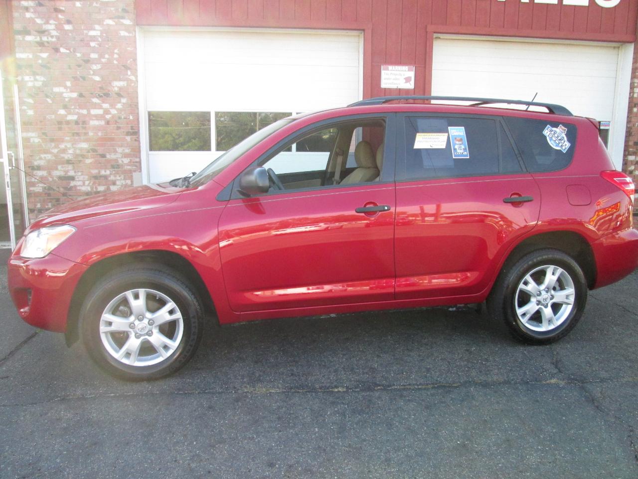 Toyota RAV4  2012