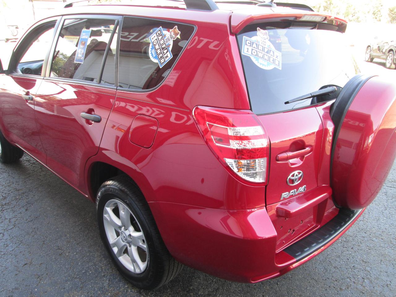 Toyota RAV4  2012