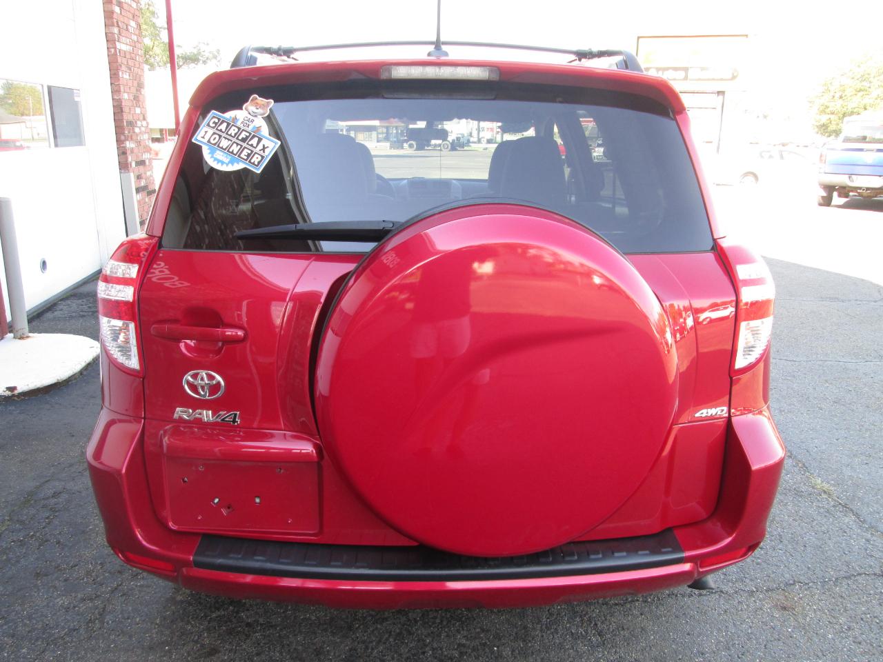 Toyota RAV4  2012