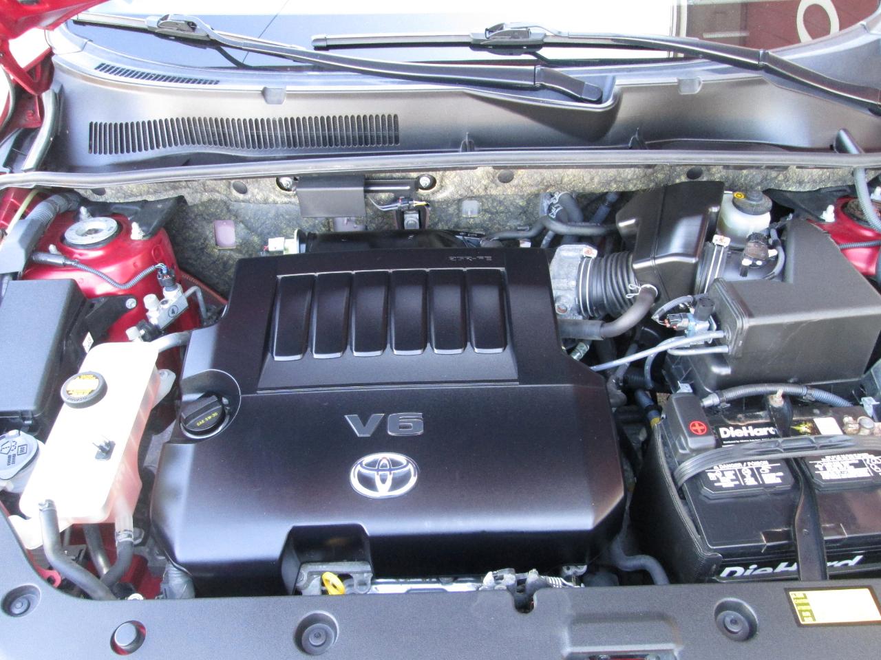 Toyota RAV4  2012
