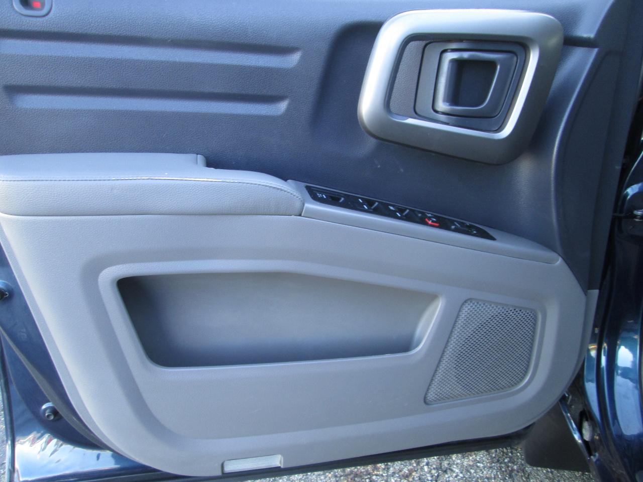 Honda Ridgeline RTL 2011