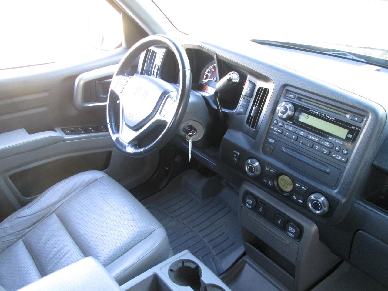 Honda Ridgeline RTL 2011