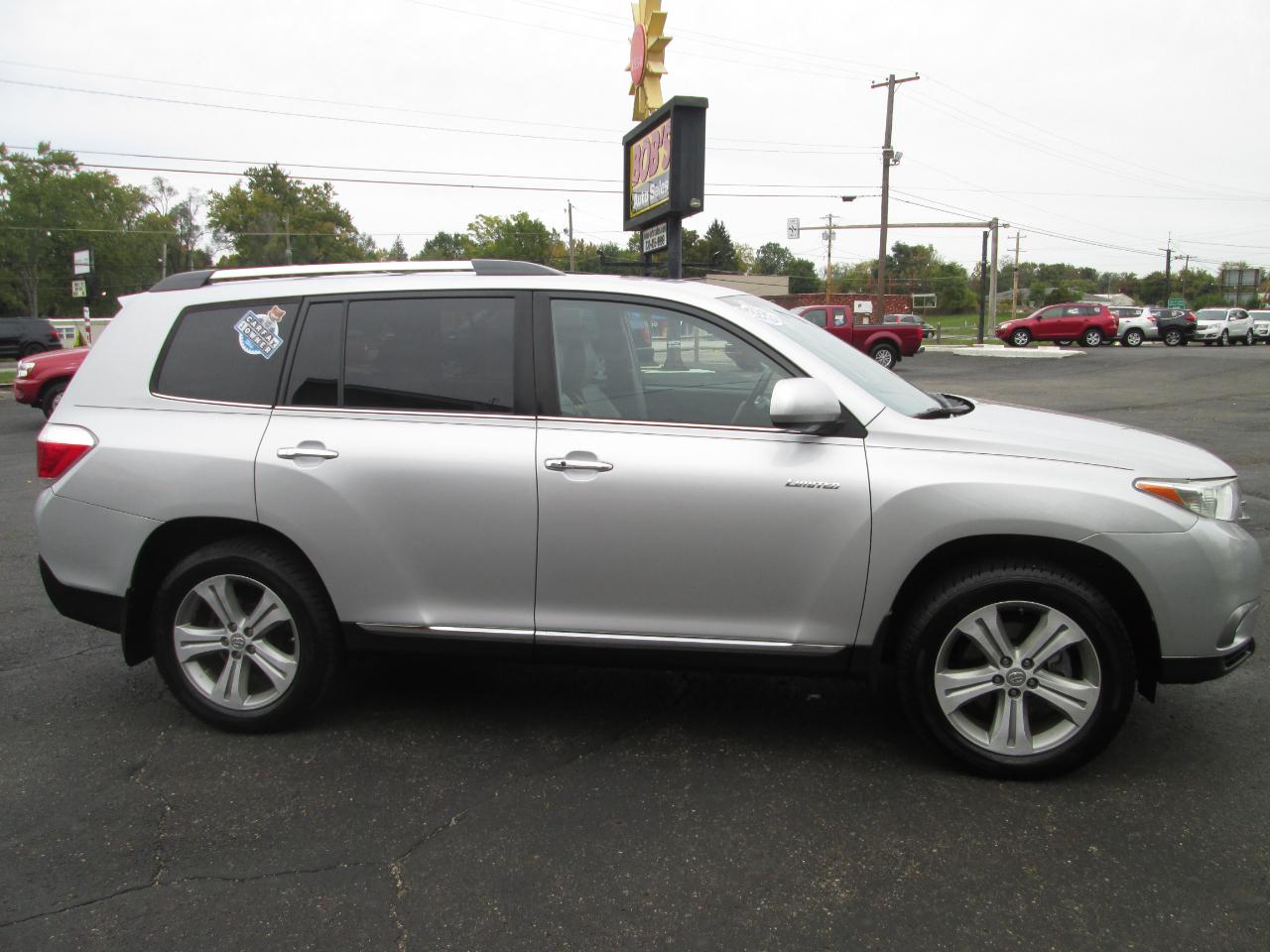 Toyota Highlander Limited 4WD 2013