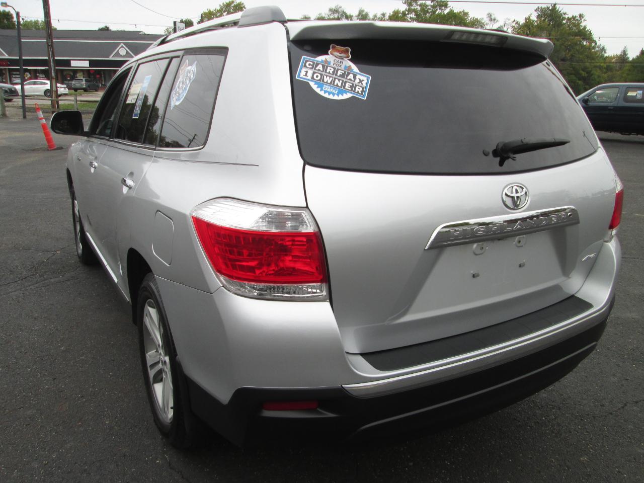 Toyota Highlander Limited 4WD 2013
