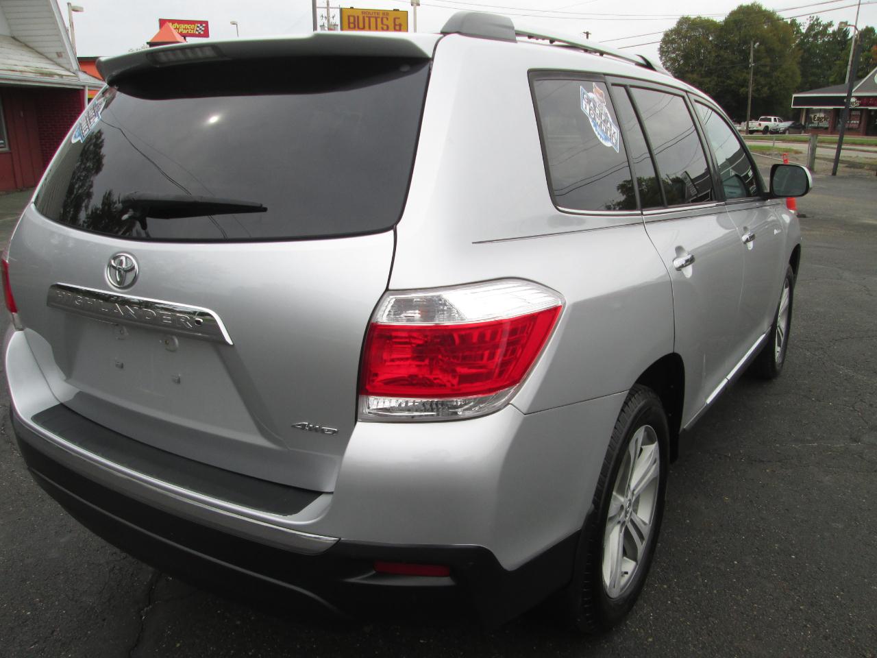 Toyota Highlander Limited 4WD 2013
