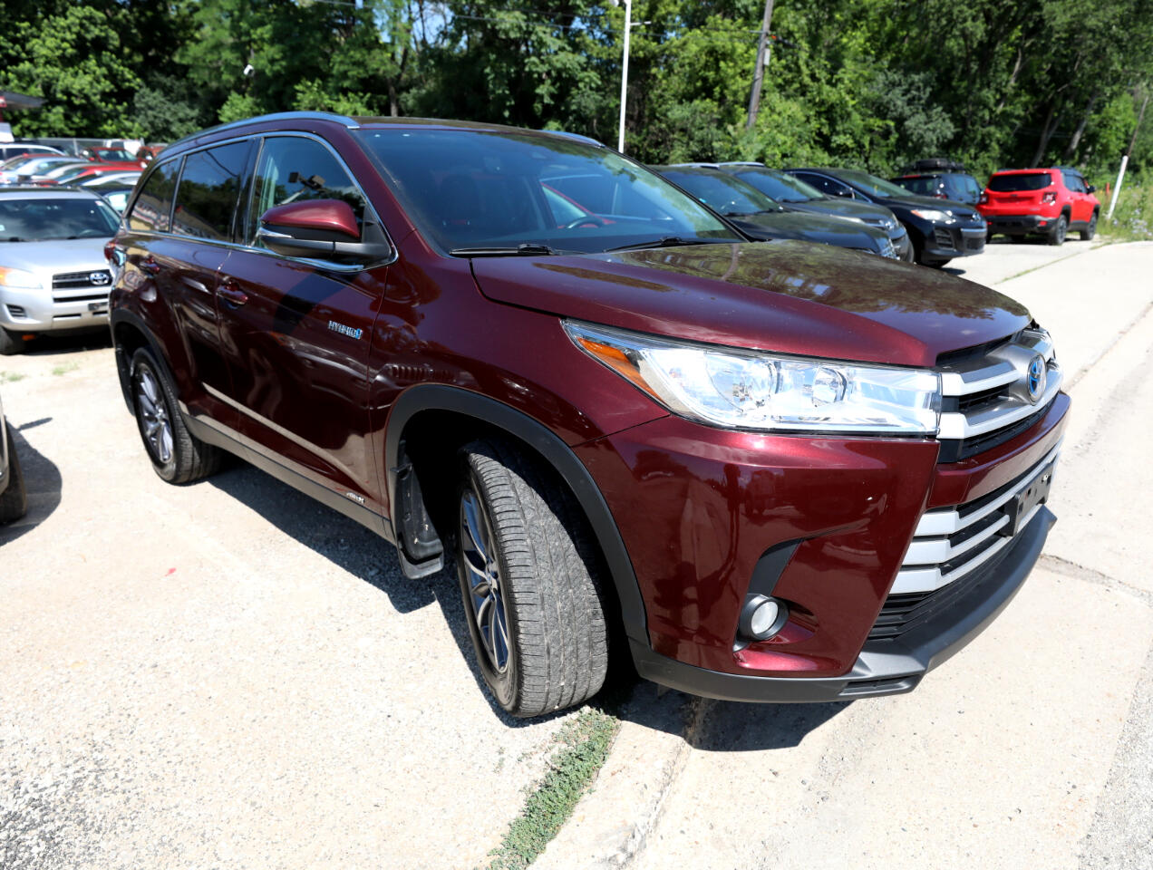2019 Toyota Highlander Hybrid XLE photo 4