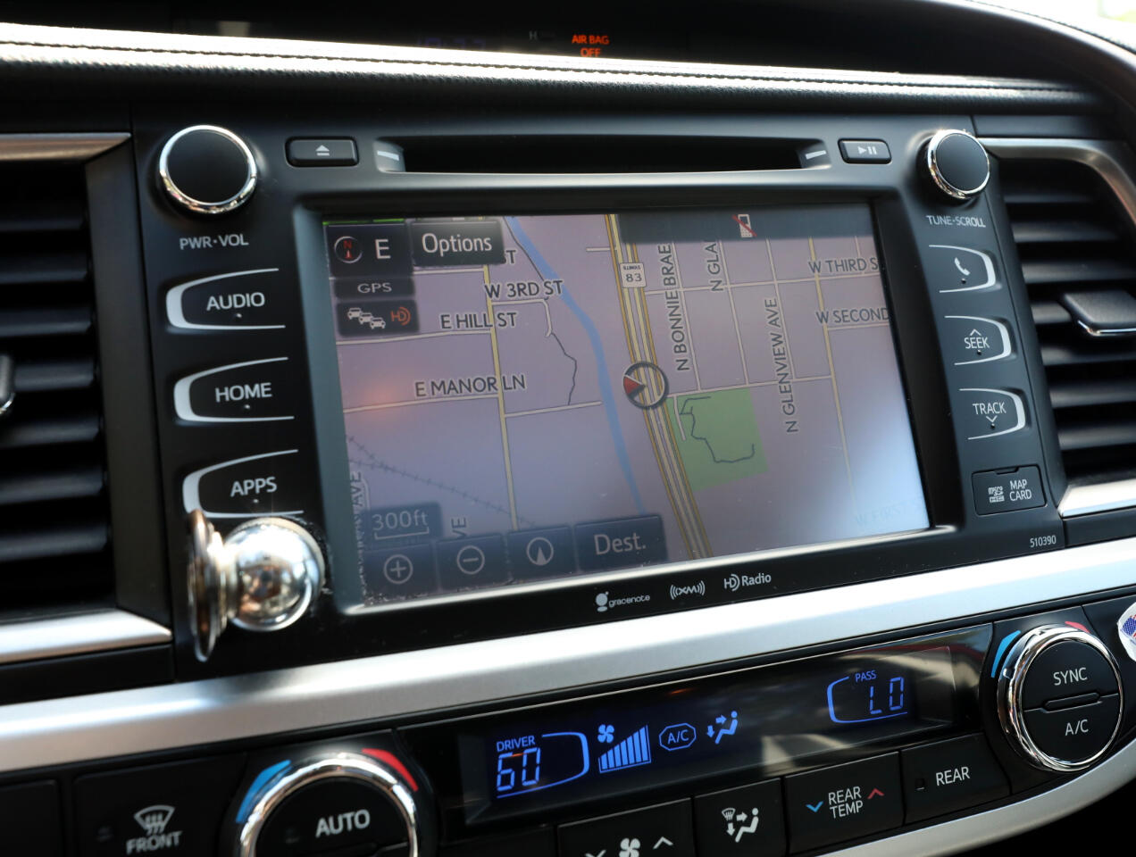 Toyota Highlander Hybrid XLE AWD 2019