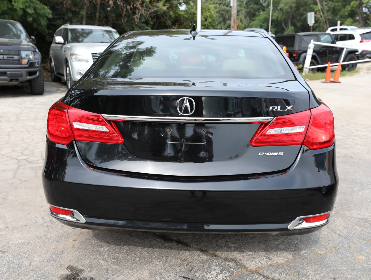 Acura RLX 6-Spd AT w/Technology Package 2016