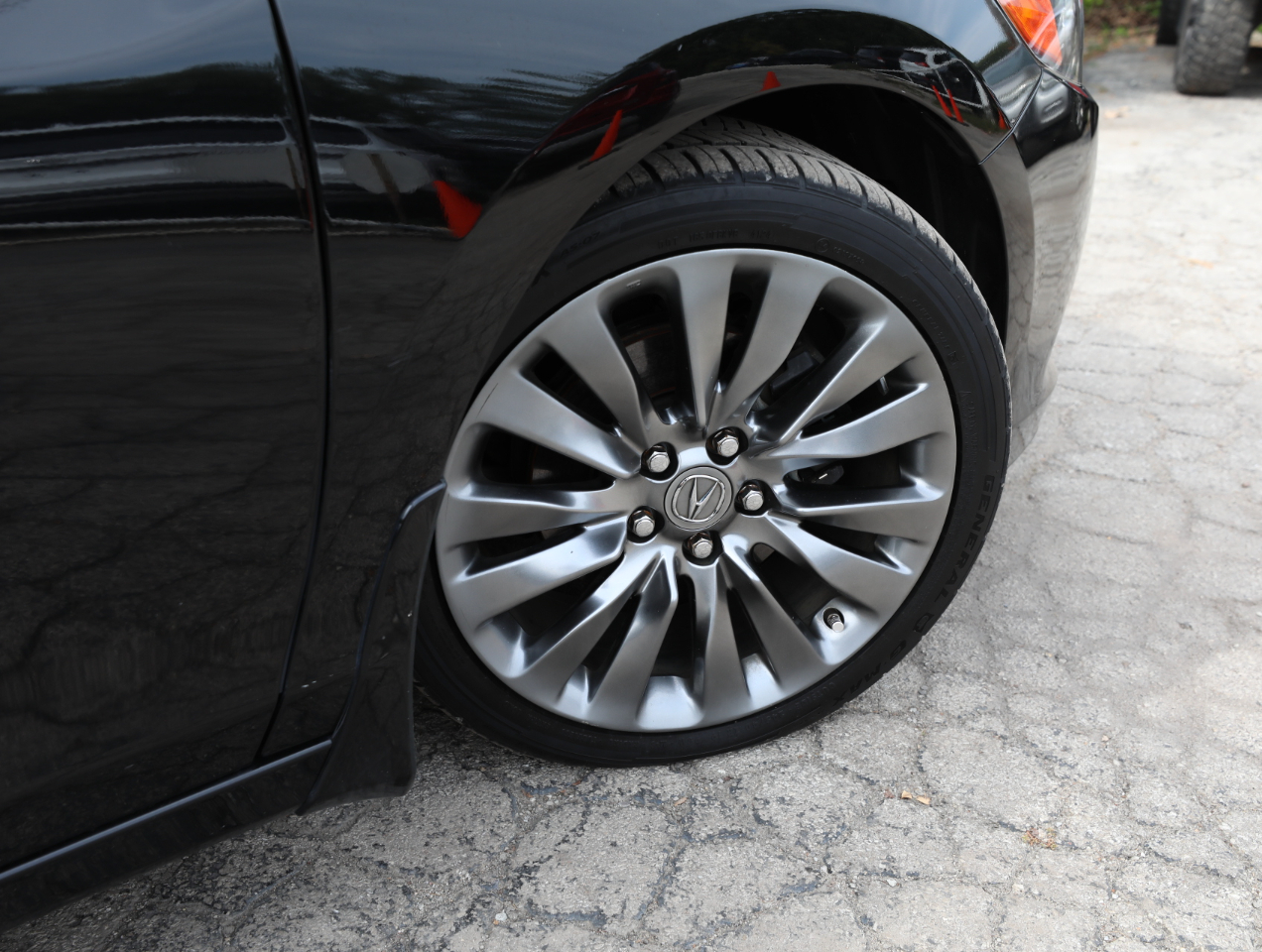 Acura RLX 6-Spd AT w/Technology Package 2016