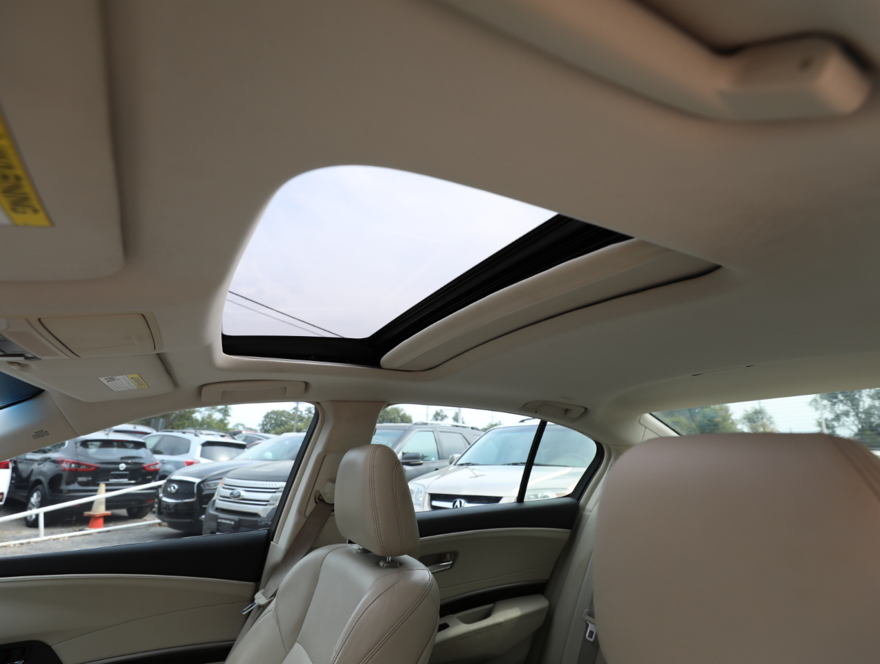 Acura RLX 6-Spd AT w/Technology Package 2016