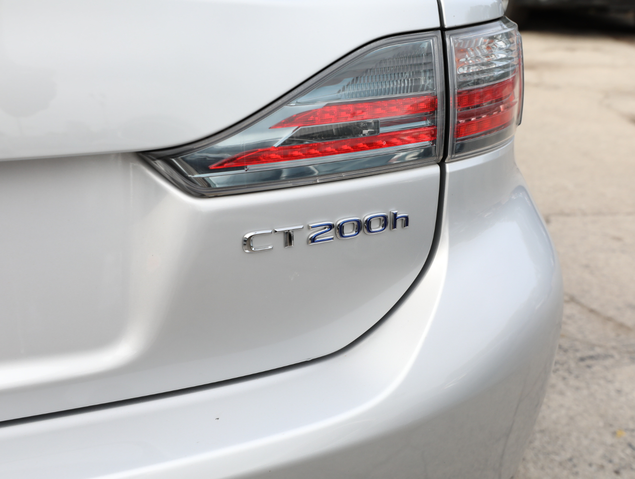 2012 Lexus CT 200h photo 7