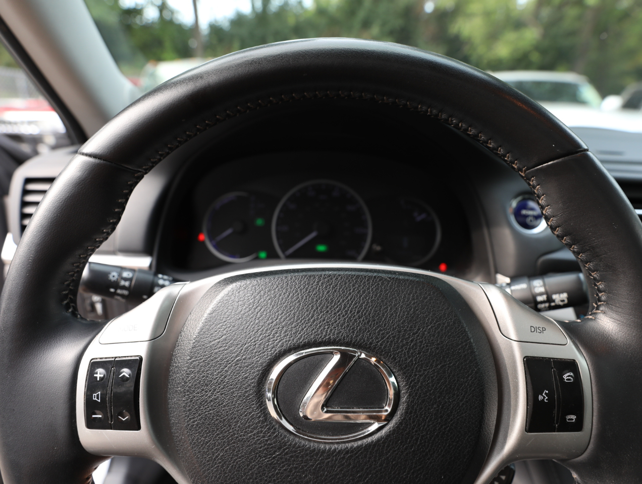 2012 Lexus CT 200h photo 23