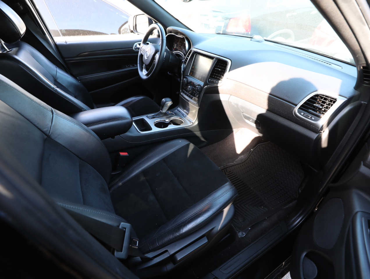 2017 Jeep Grand Cherokee Limited photo 8
