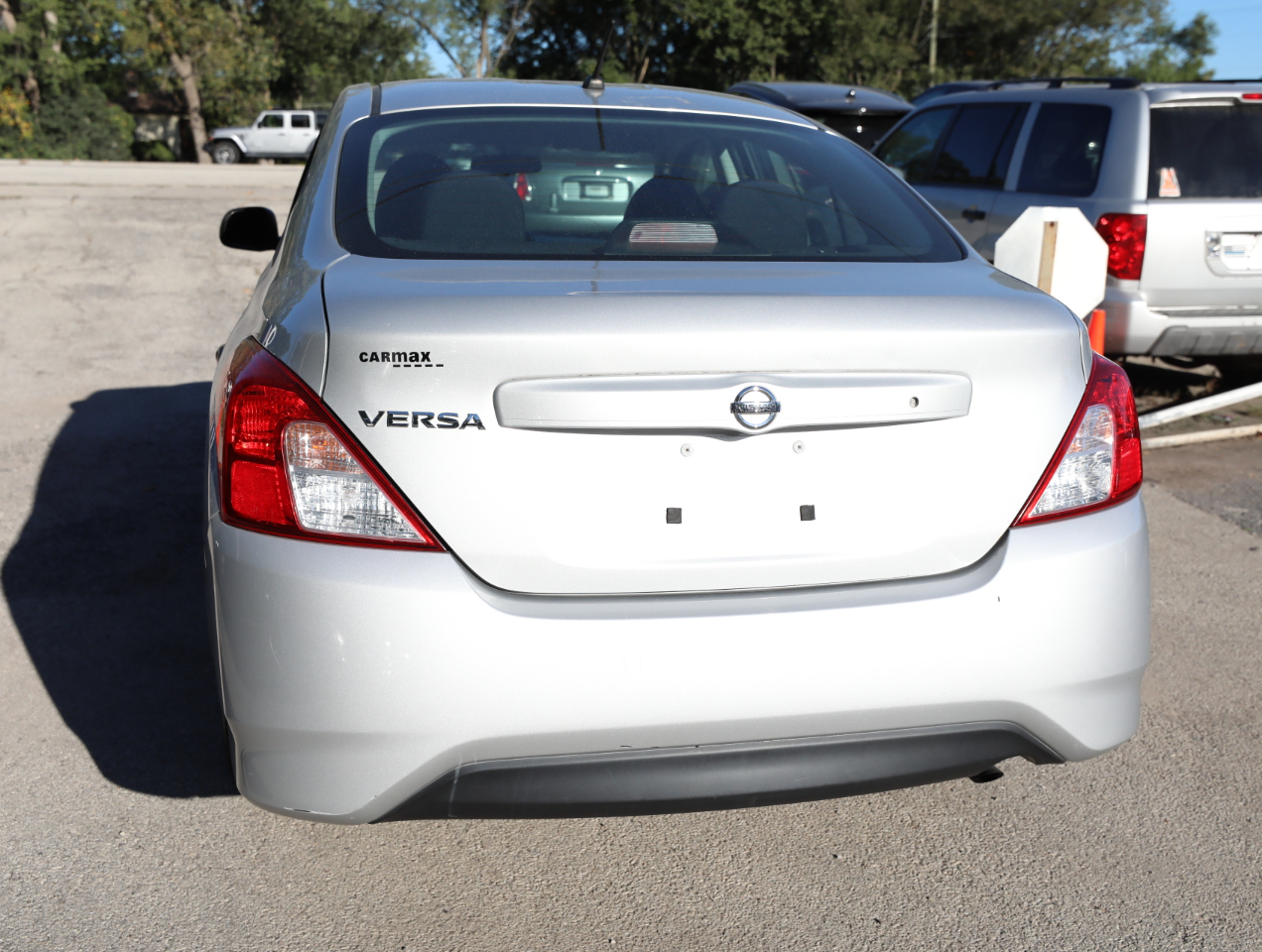 2015 Nissan Versa 1.6 S photo 6