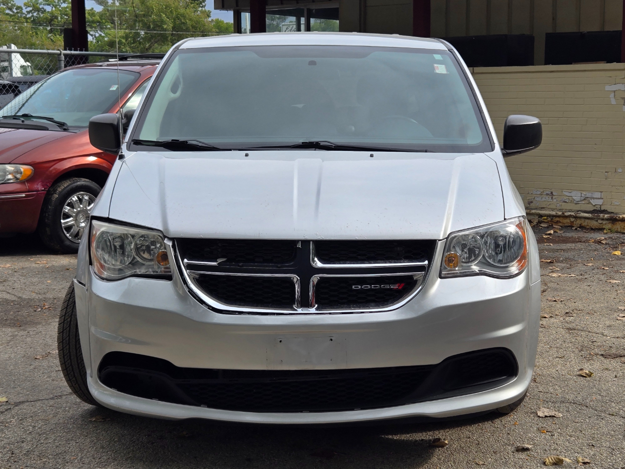 2011 Dodge Grand Caravan Express photo 2