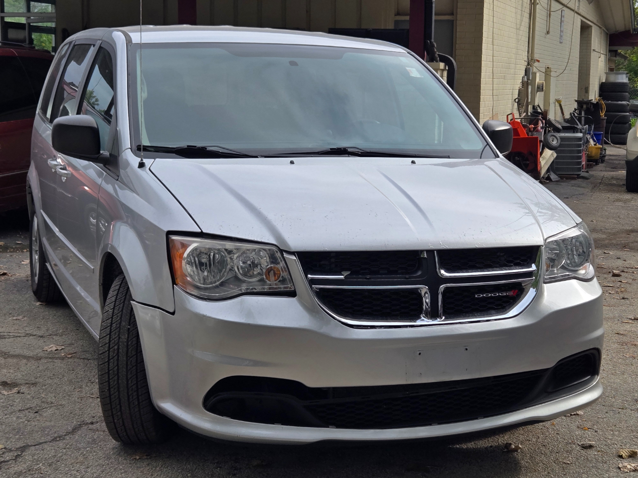 2011 Dodge Grand Caravan Express photo 3