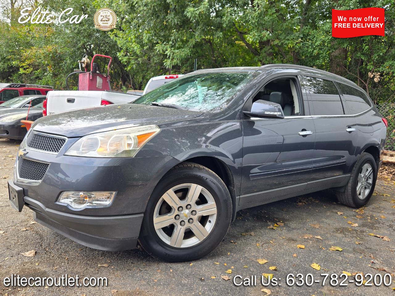 2011 Chevrolet Traverse 2LT AWD