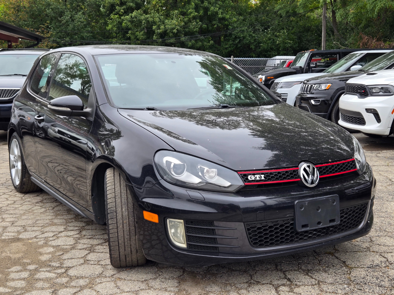 2010 Volkswagen Golf GTI photo 3