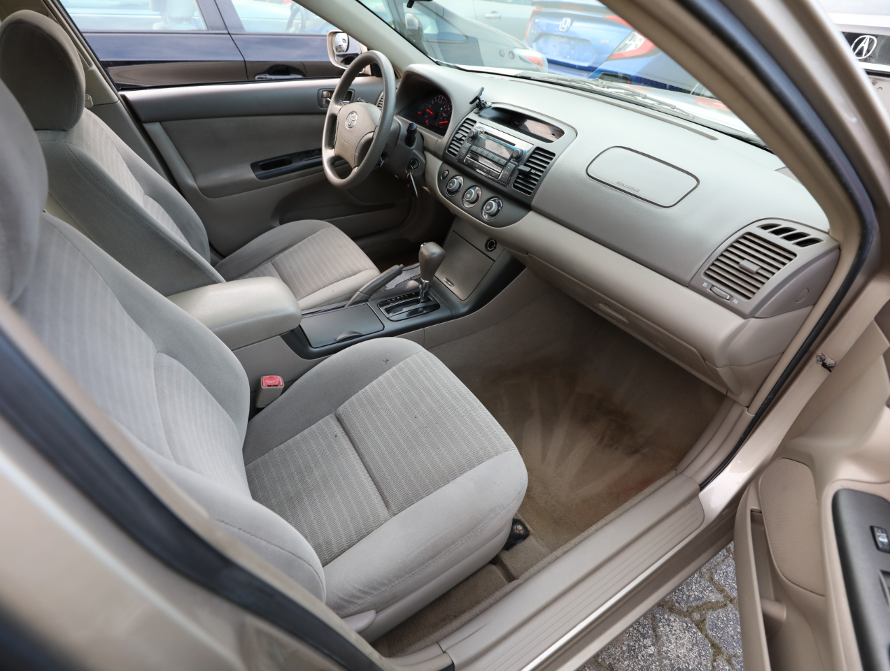 Toyota Camry LE 2005