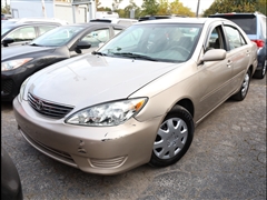 2005 Toyota Camry 