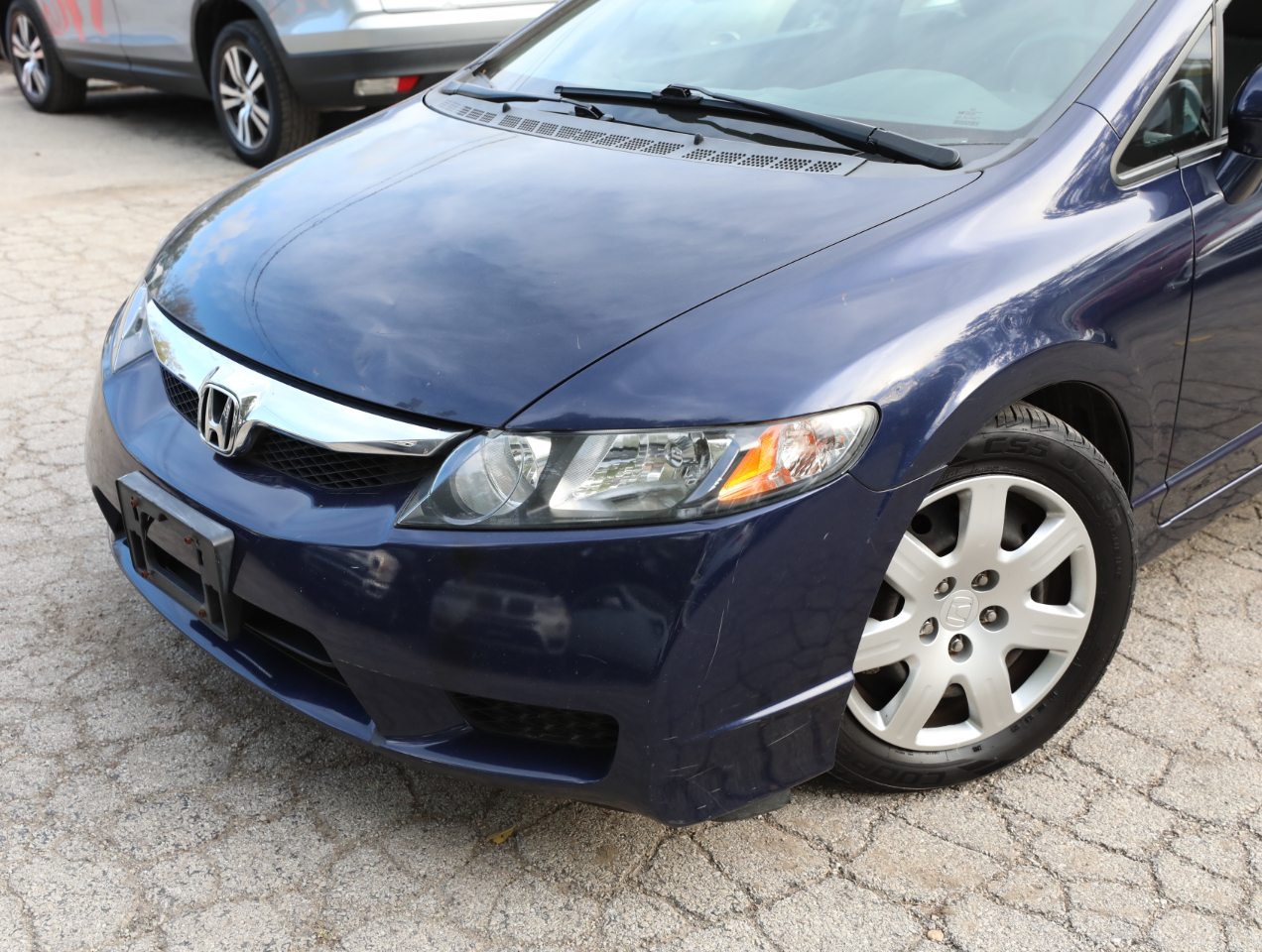Honda Civic LX Sedan 5-Speed AT 2009