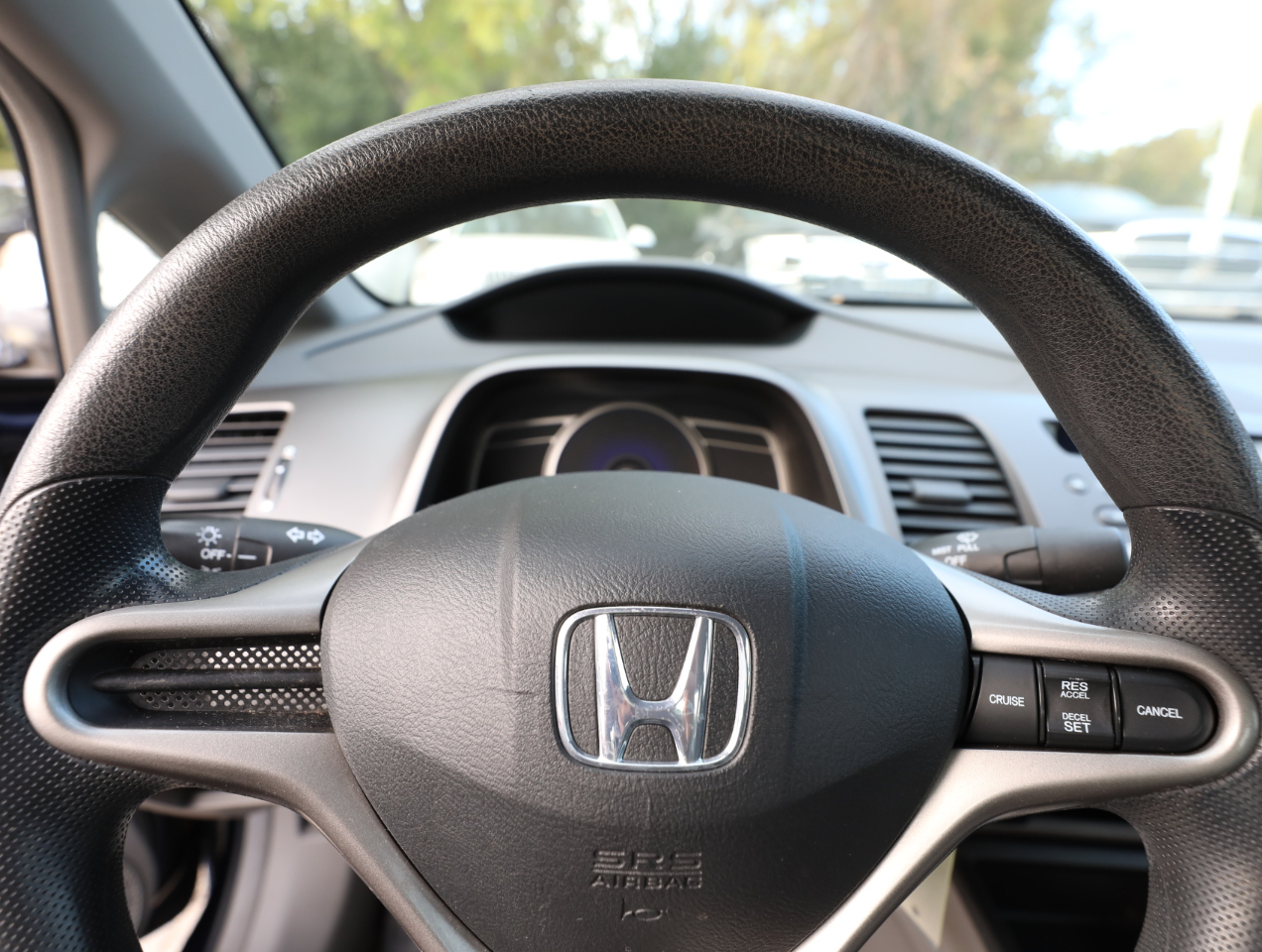 Honda Civic LX Sedan 5-Speed AT 2009