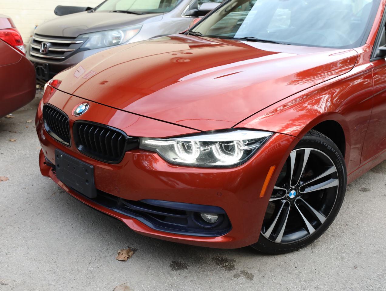 BMW 3-Series 330i xDrive SULEV Sedan 2018