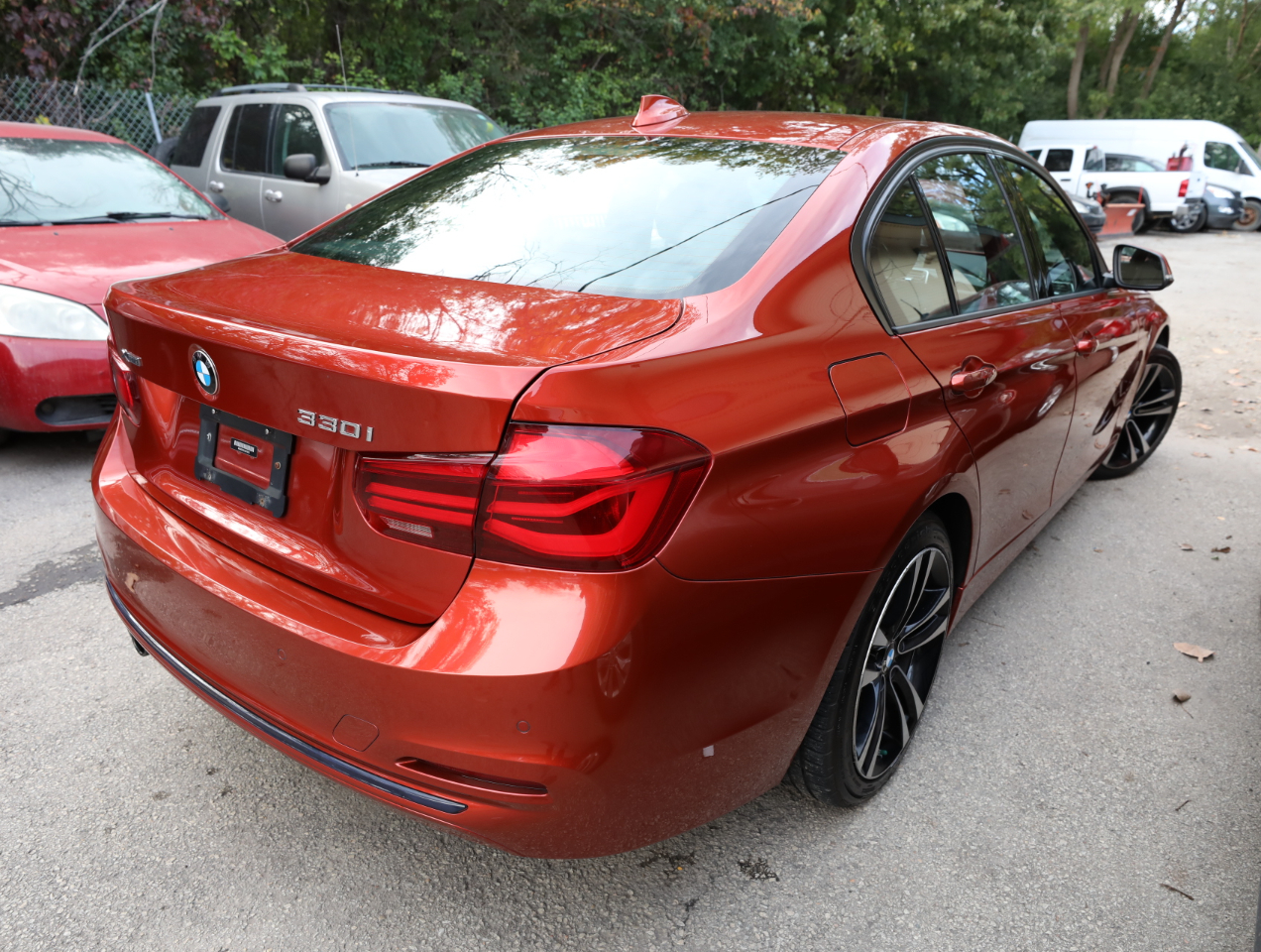 BMW 3-Series 330i xDrive SULEV Sedan 2018