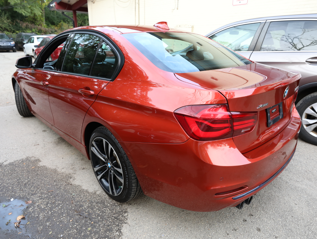 BMW 3-Series 330i xDrive SULEV Sedan 2018