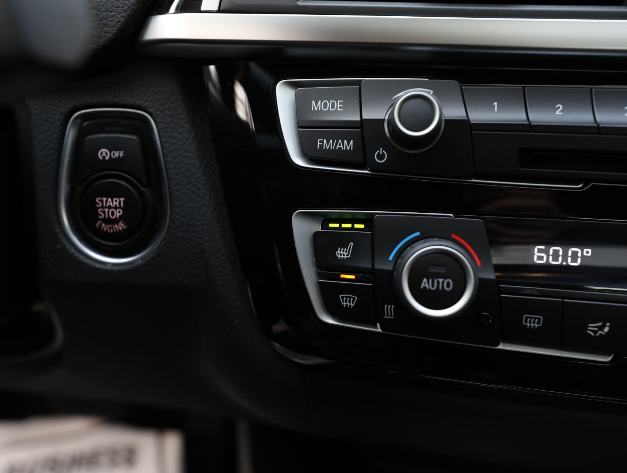 BMW 3-Series 330i xDrive SULEV Sedan 2018