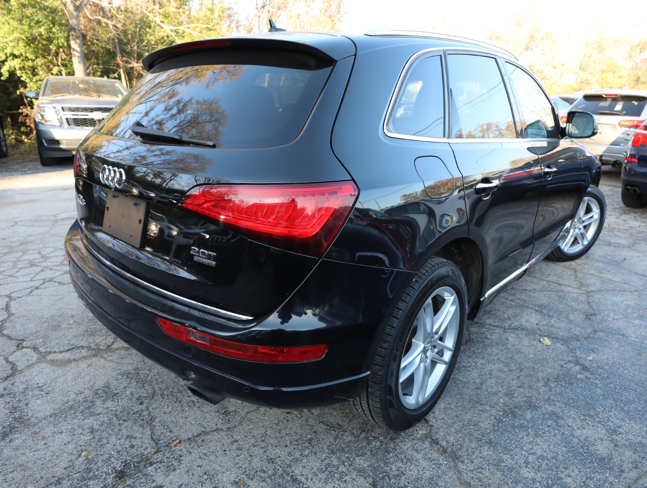 2016 Audi Q5 2.0T Premium Plus photo 2