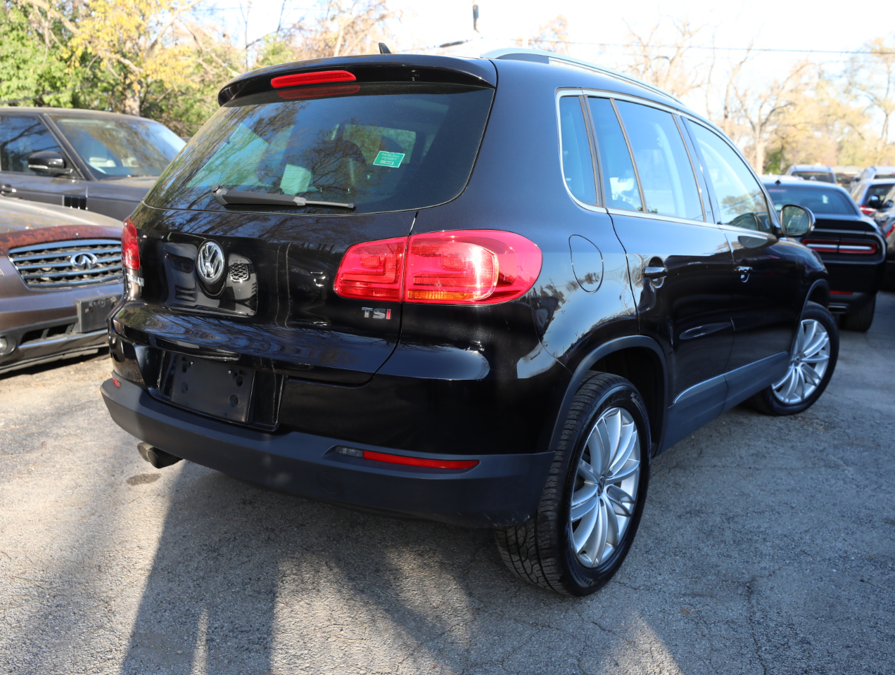 2016 Volkswagen Tiguan SE photo 3