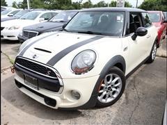 2015 MINI Cooper 
