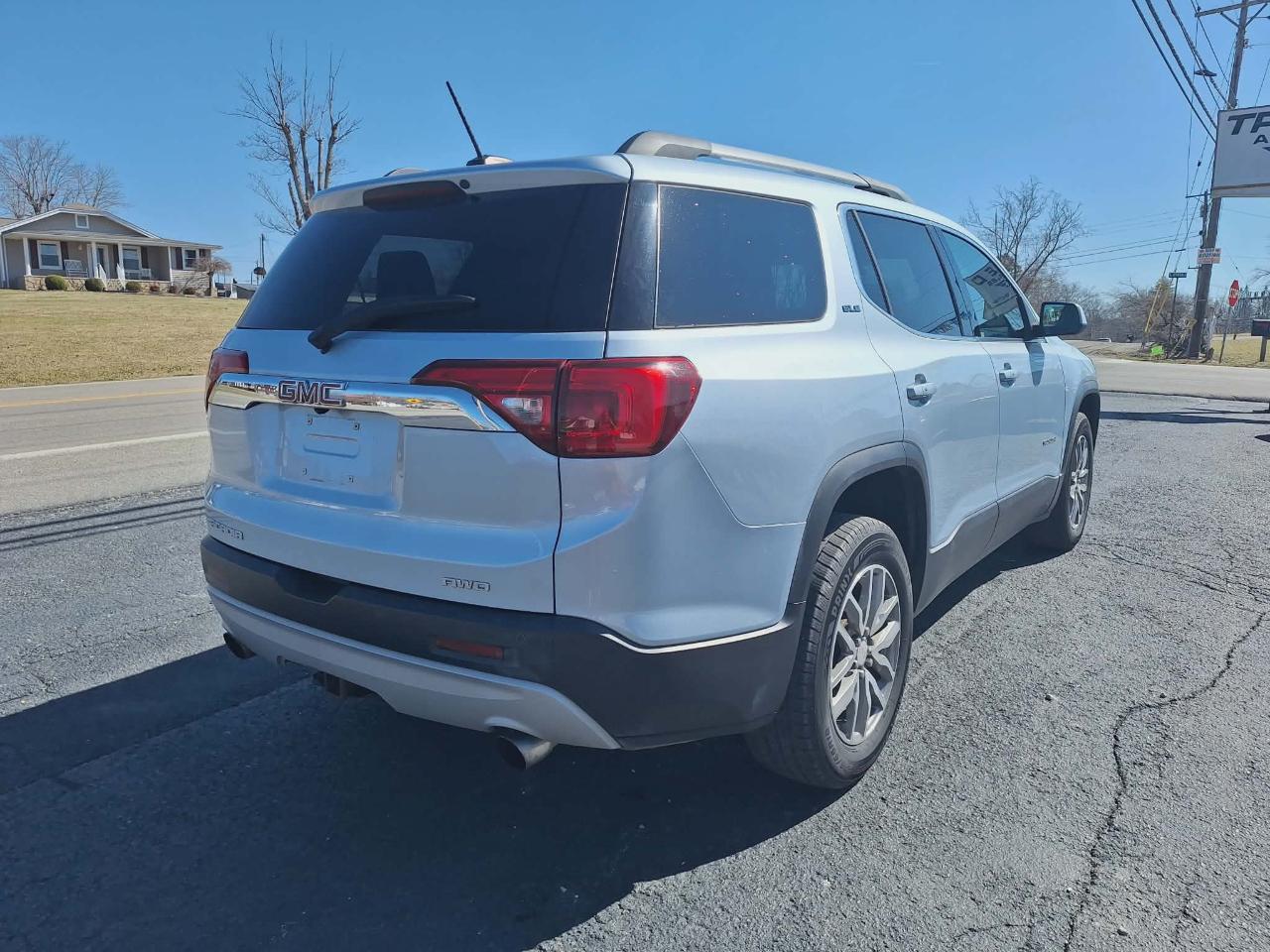 GMC Acadia SLE-2 AWD 2017