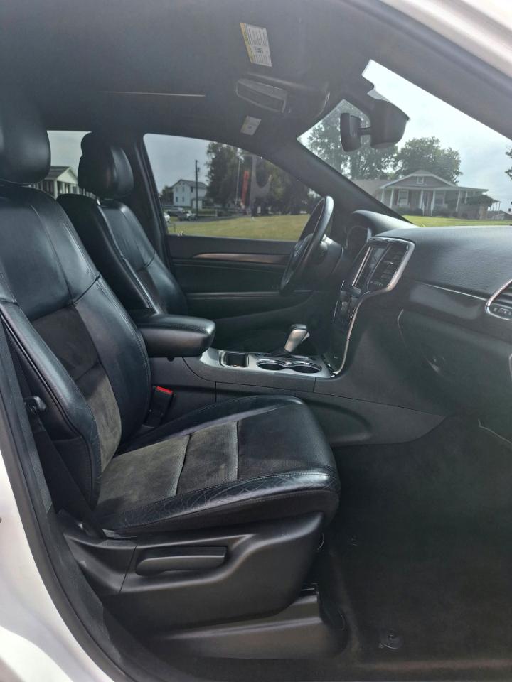 Jeep Grand Cherokee Laredo 4WD 2018