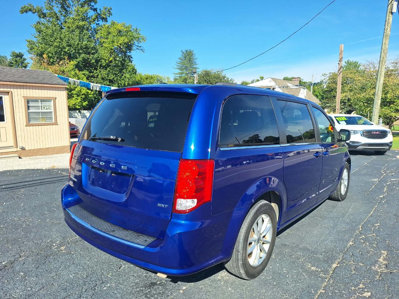 Dodge Grand Caravan SXT 2020