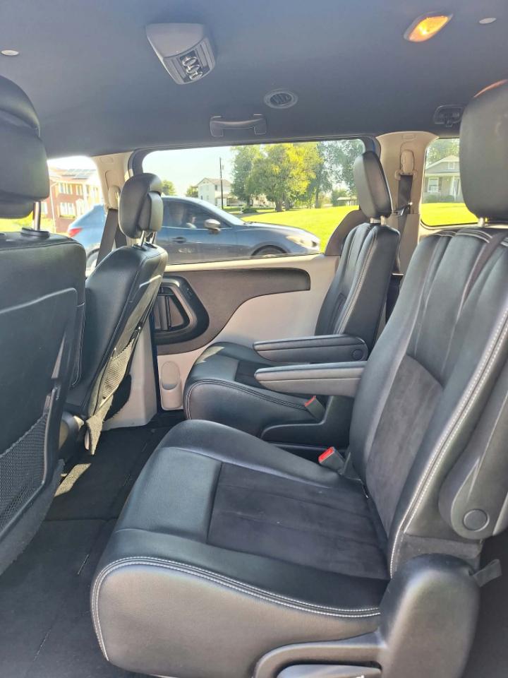 Dodge Grand Caravan SXT 2020