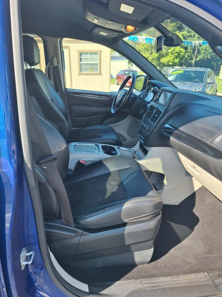 Dodge Grand Caravan SXT 2020